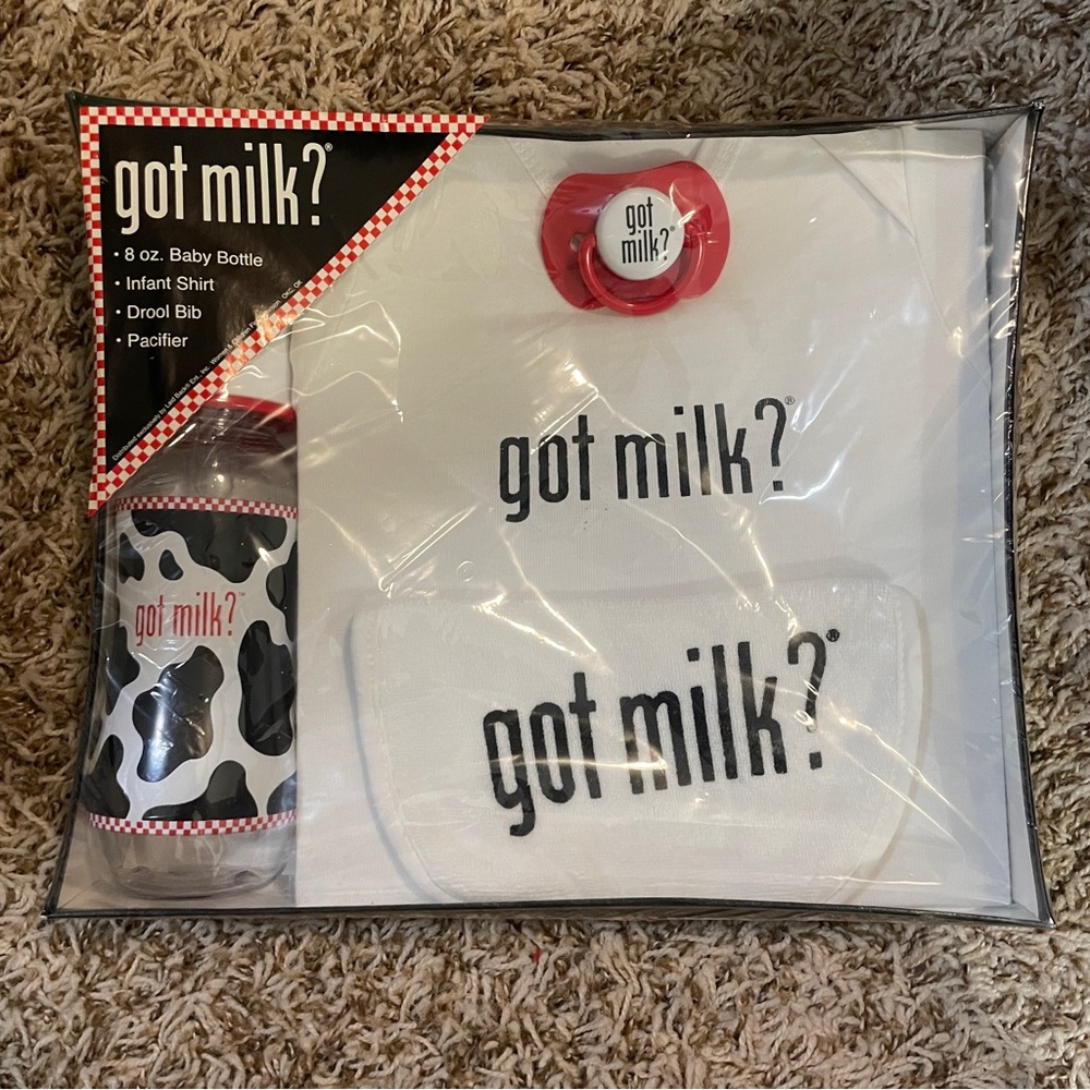 NEW got milk? Infant Gift Box with Bottle, Pacifier, Drool Bib, and Infant Shirt